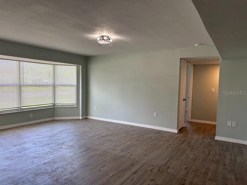 Image 2 of 15 For 251 Shamrock Boulevard