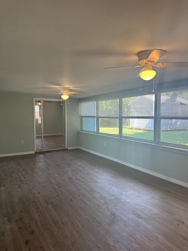 Image 4 of 15 For 251 Shamrock Boulevard