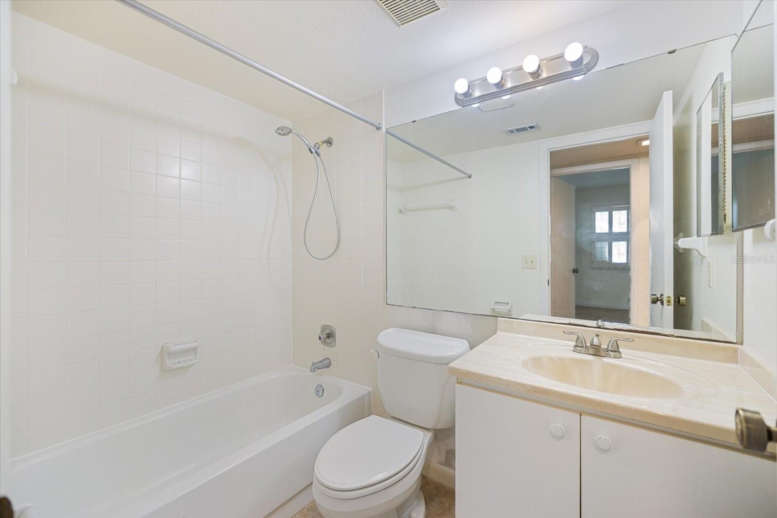 Image 20 of 22 For 638 Bird Bay Drive E 212