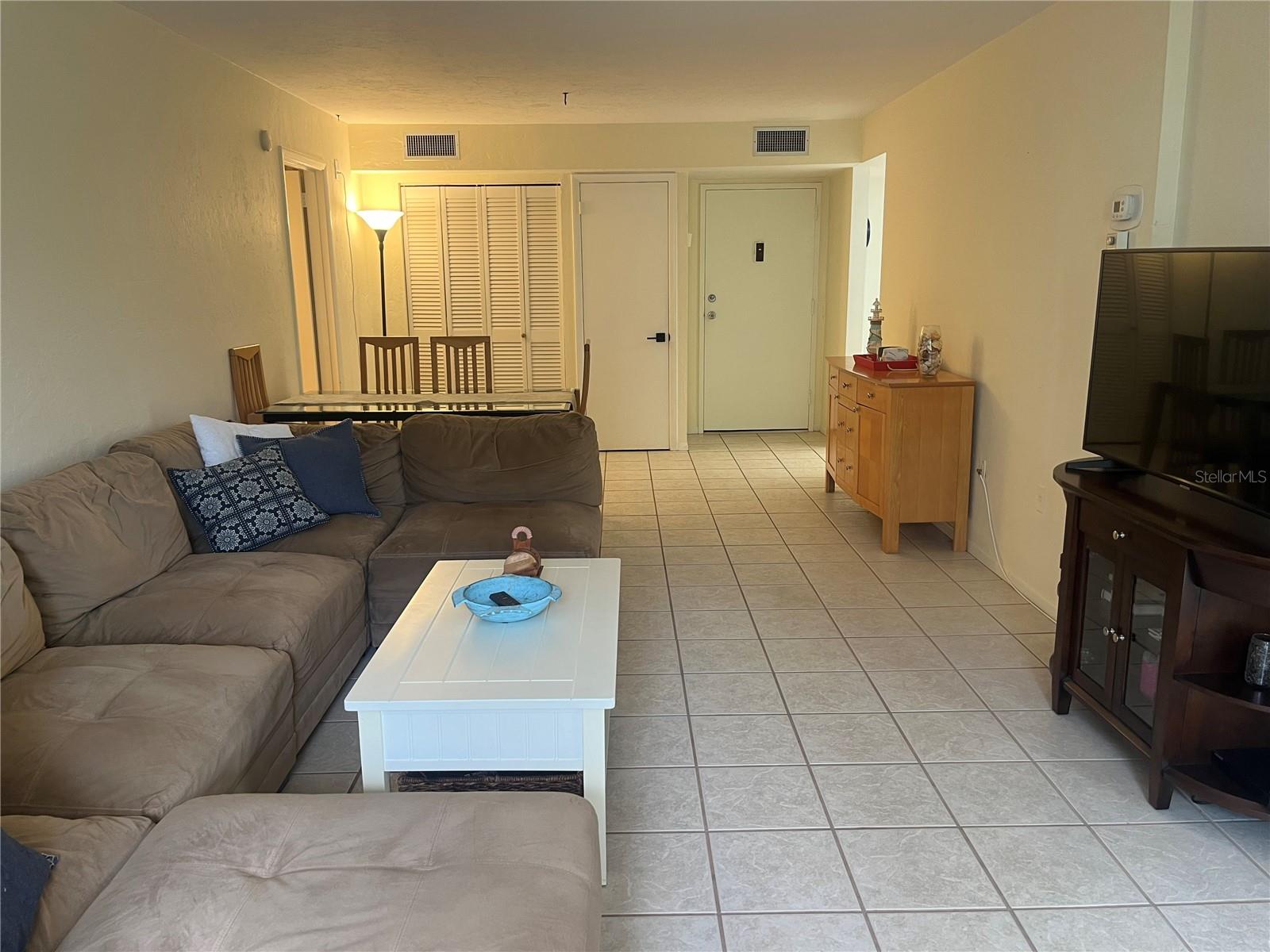 Image 3 of 26 For 612 Bird Bay Drive S 211