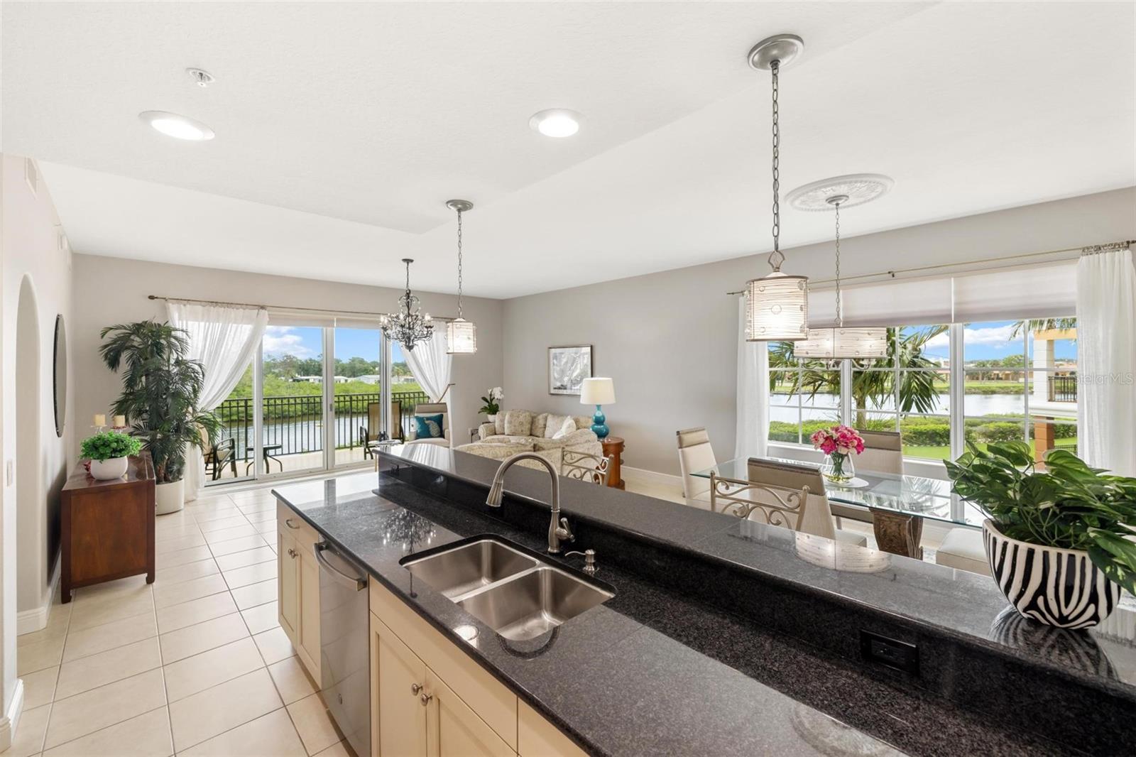 Image 14 of 64 For 147 Tampa Avenue E 304