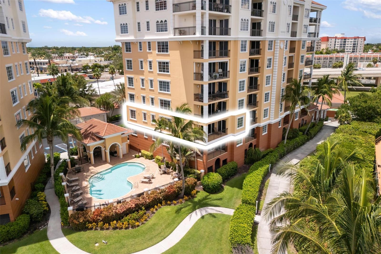 Image 2 of 64 For 147 Tampa Avenue E 304