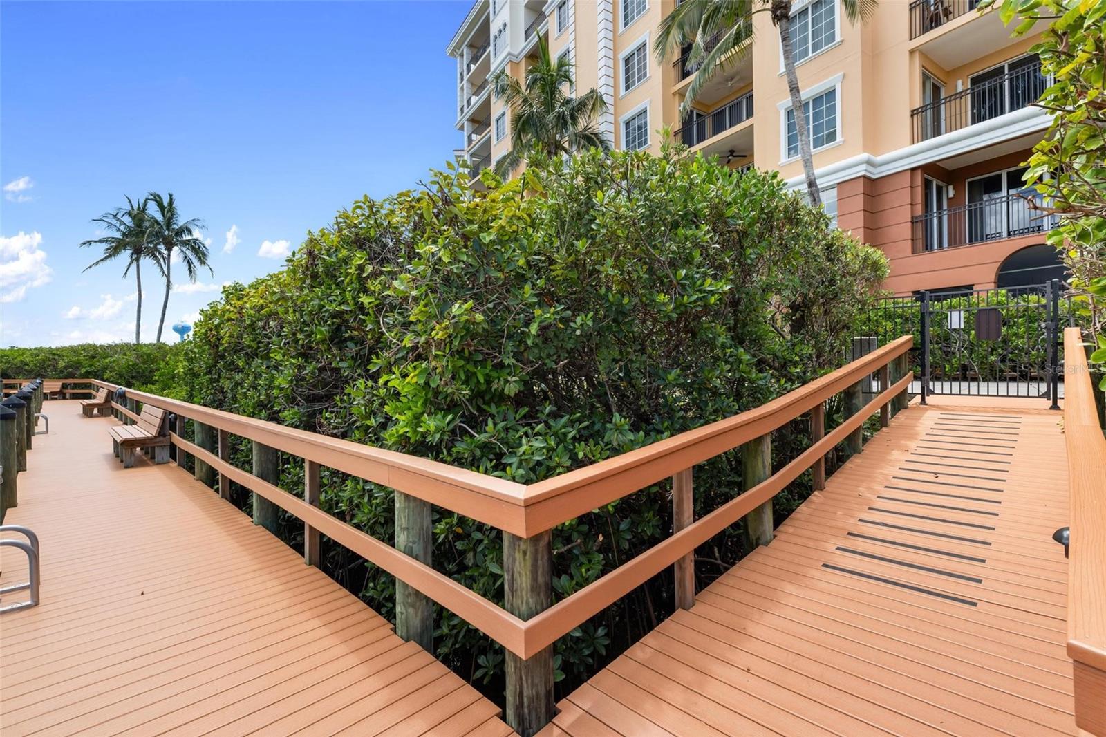 Image 42 of 64 For 147 Tampa Avenue E 304