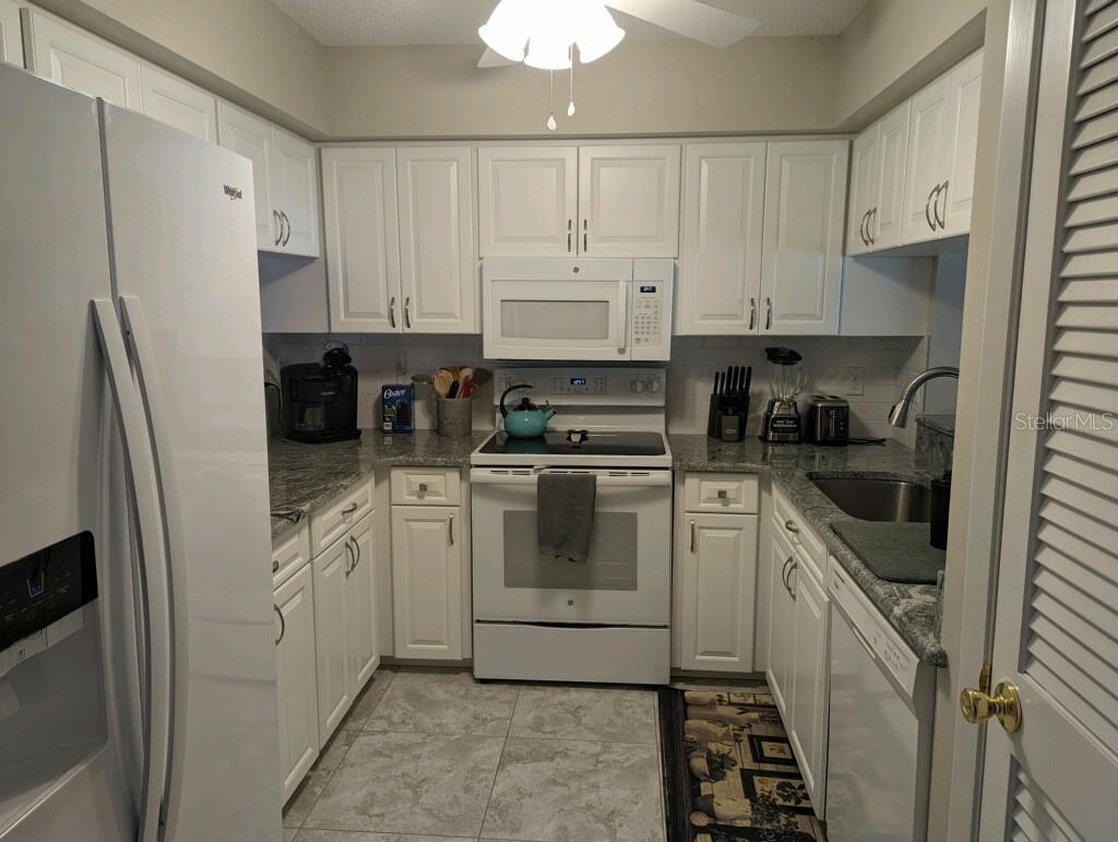 Image 3 of 26 For 772 Bird Bay Drive N 104
