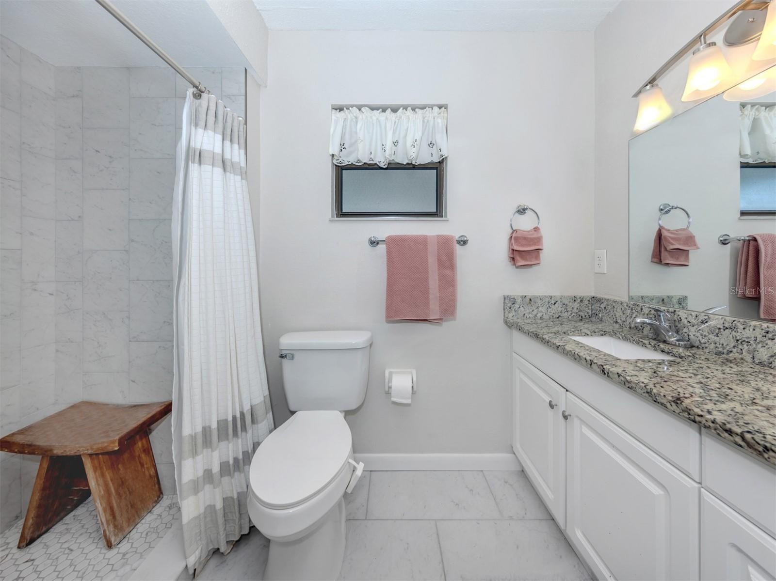 Image 15 of 28 For 1712 Lakeside Drive 1712-b