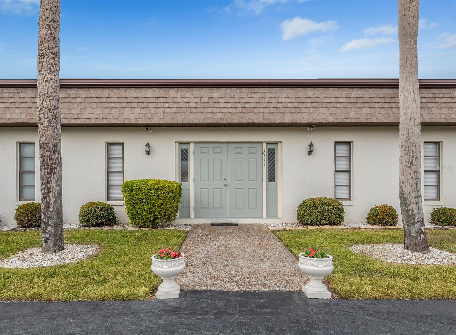 Image 16 of 28 For 1712 Lakeside Drive 1712-b