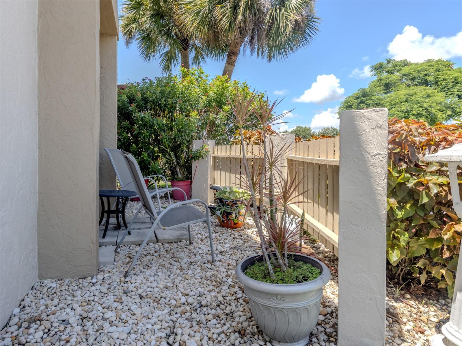 Image 2 of 28 For 1712 Lakeside Drive 1712-b