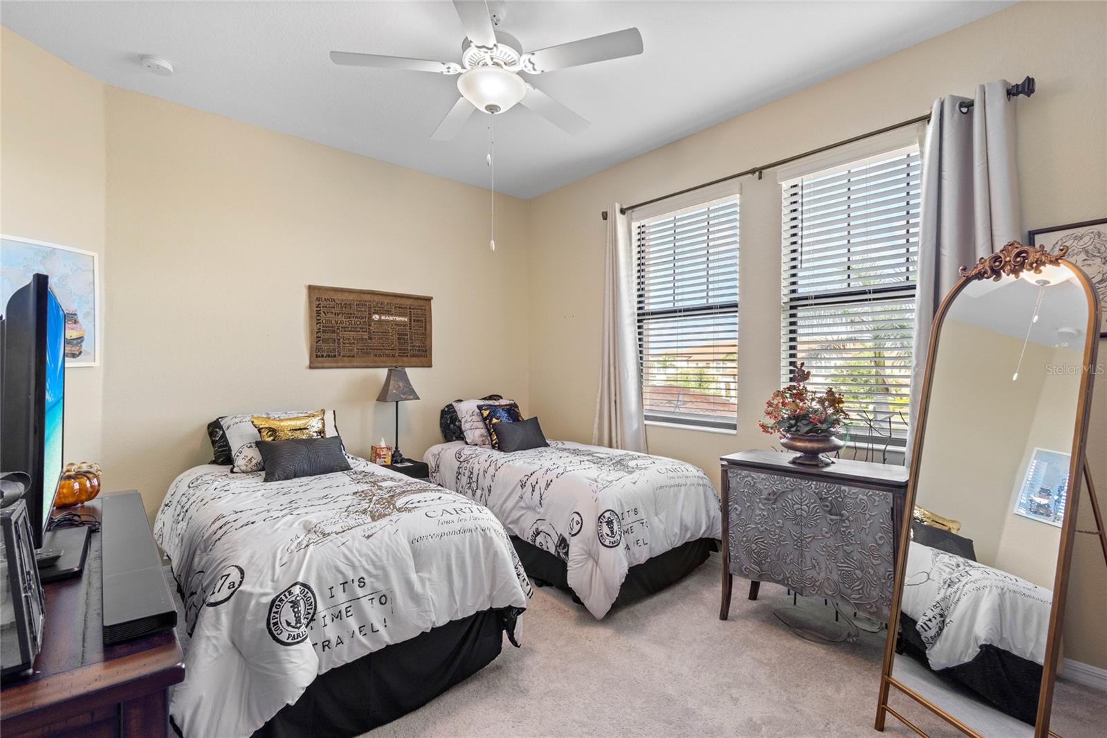 Image 30 of 58 For 10035 Crooked Creek Drive 202