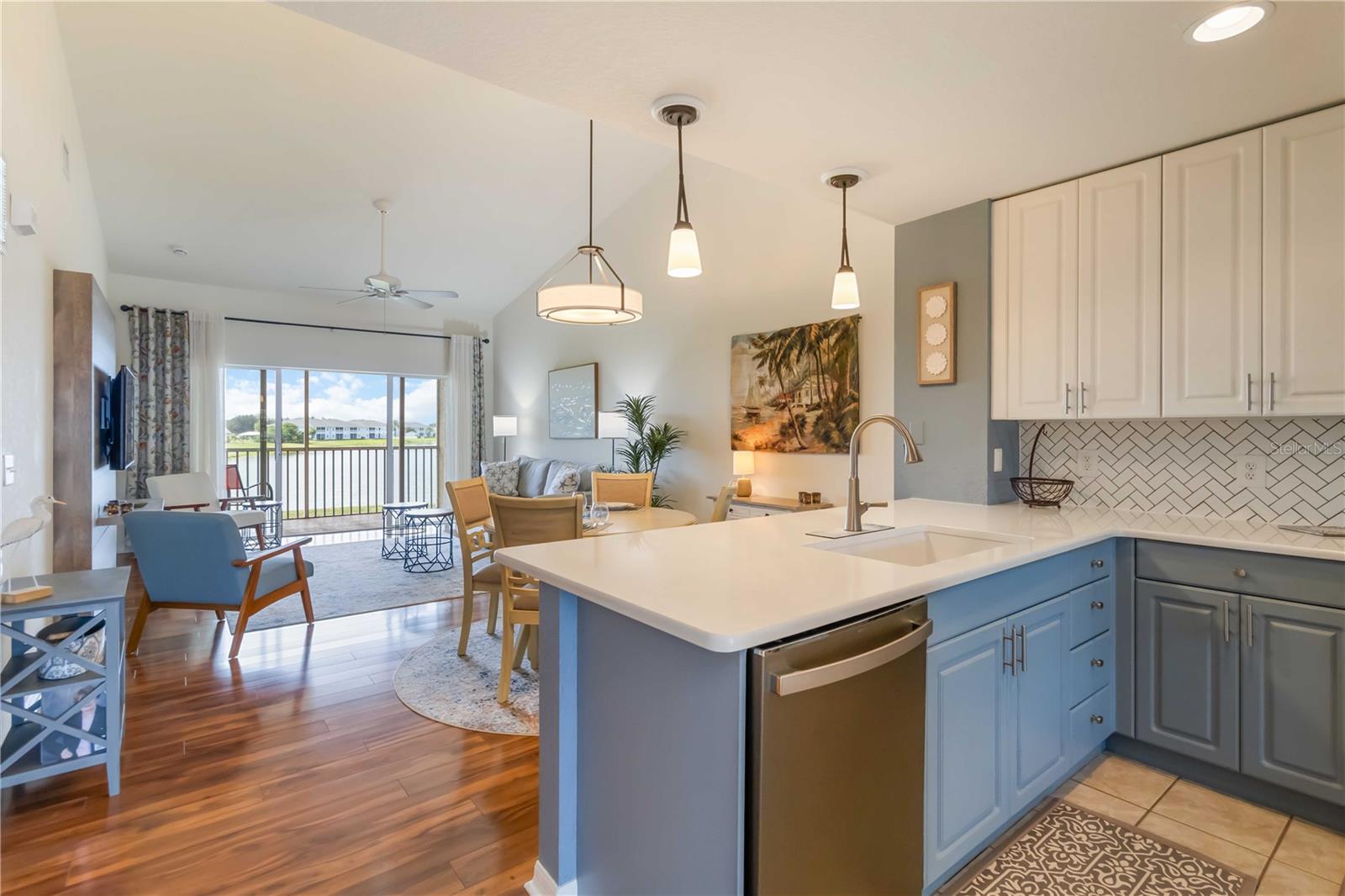 Image 16 of 62 For 26397 Nadir Road 203