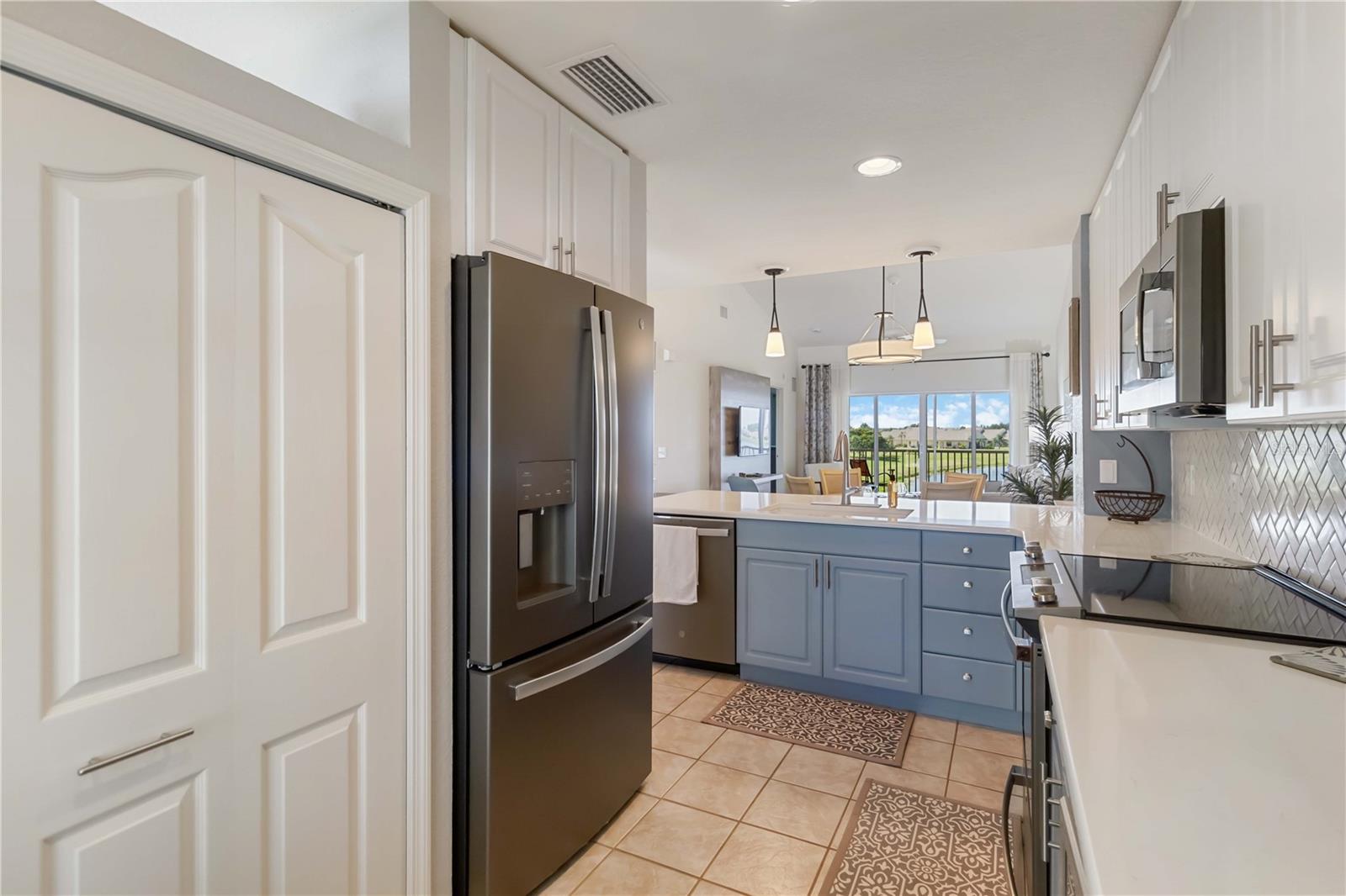 Image 17 of 62 For 26397 Nadir Road 203