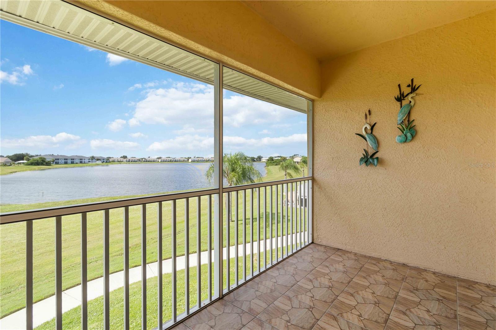 Image 38 of 62 For 26397 Nadir Road 203