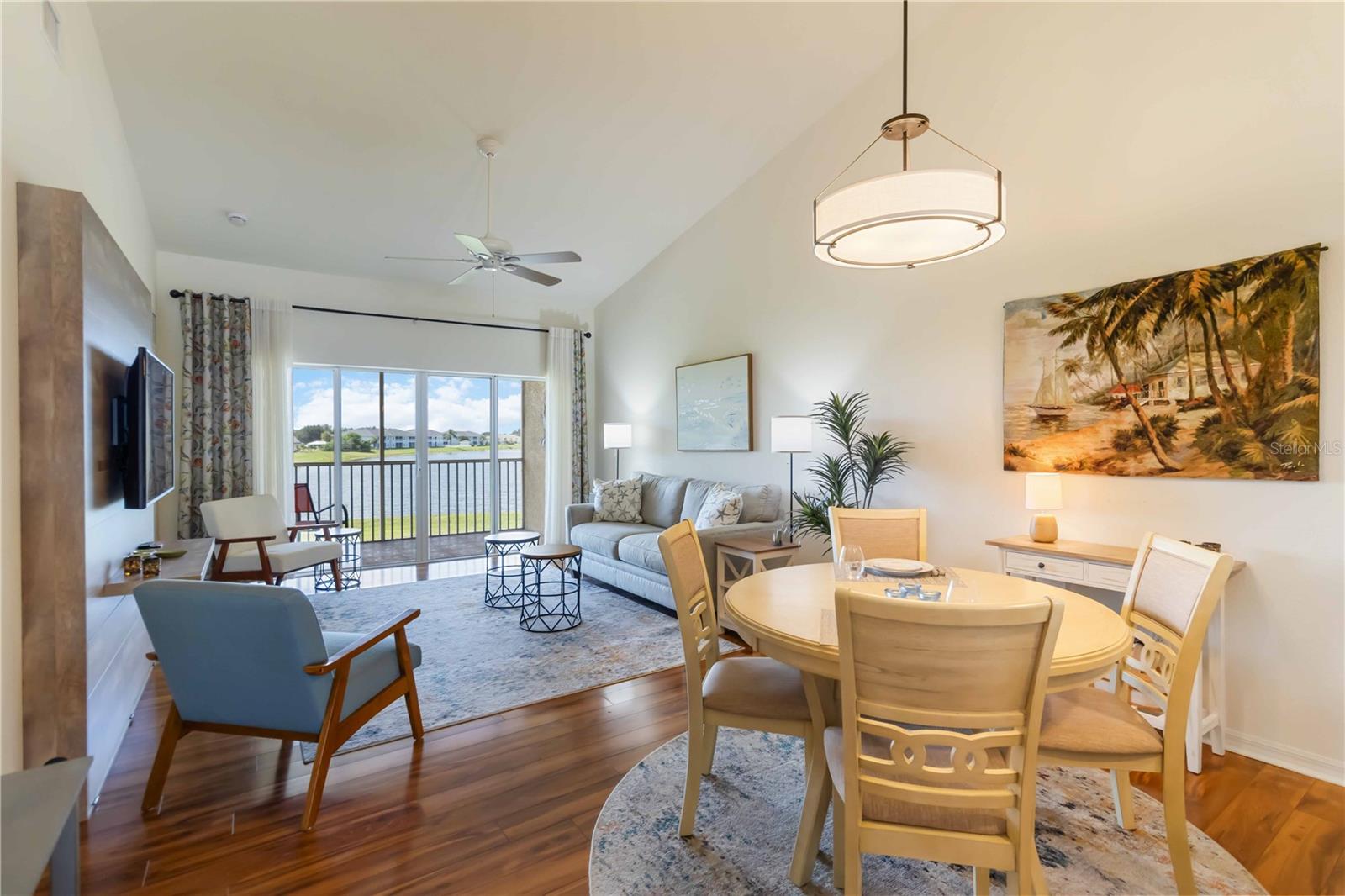 Image 6 of 62 For 26397 Nadir Road 203