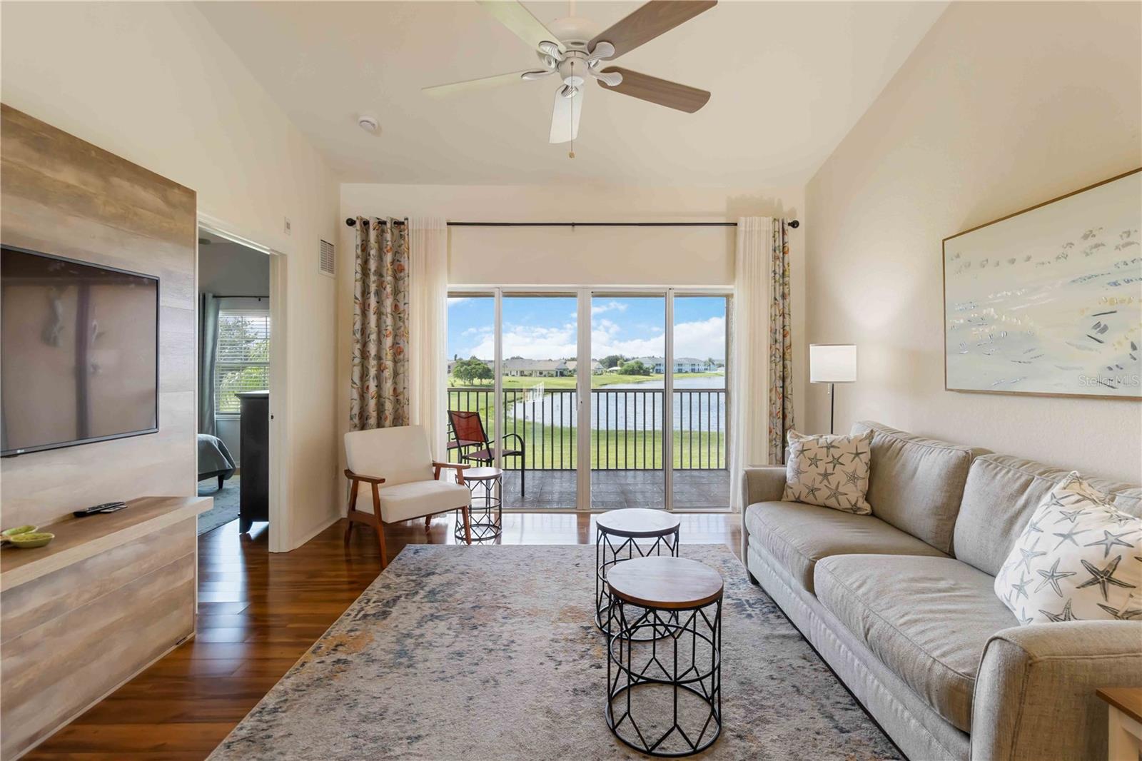 Image 9 of 62 For 26397 Nadir Road 203