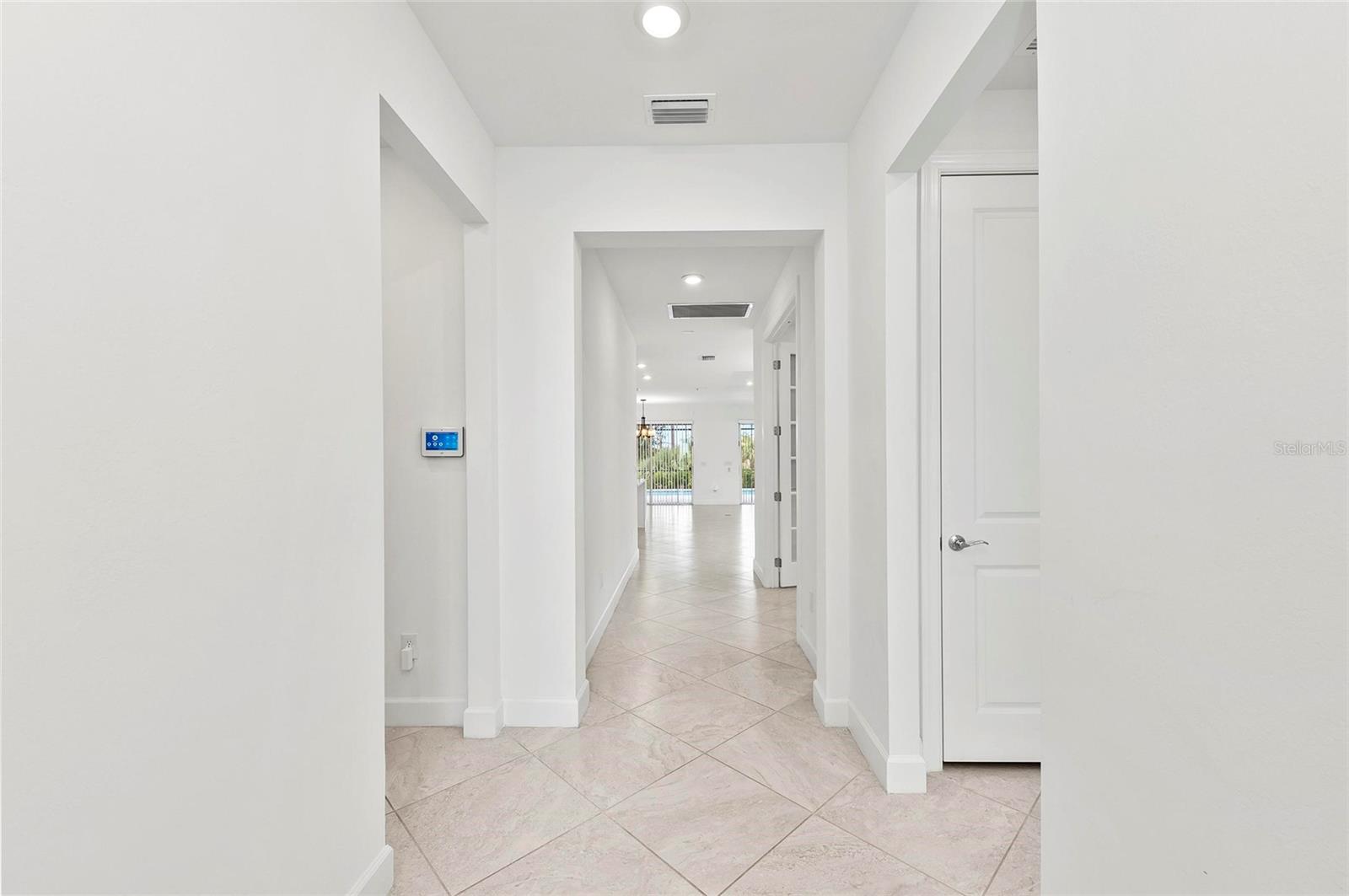 Image 10 of 72 For 9982 Beachwalk Drive