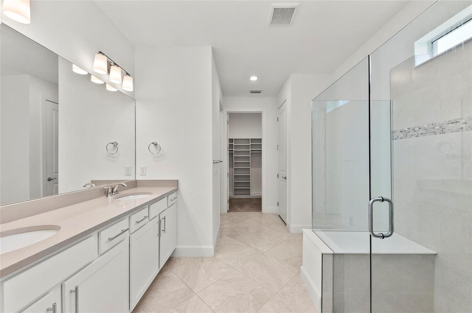 Image 33 of 72 For 9982 Beachwalk Drive
