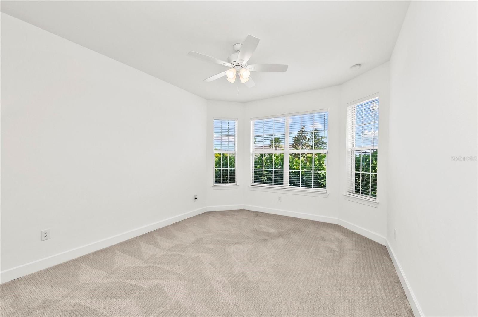 Image 37 of 72 For 9982 Beachwalk Drive