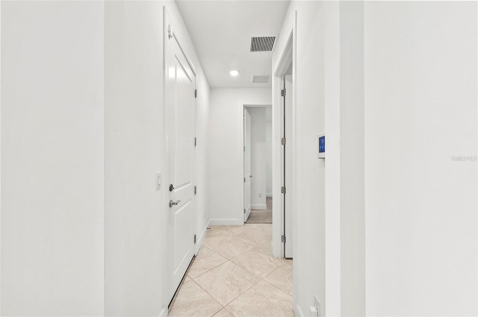 Image 40 of 72 For 9982 Beachwalk Drive