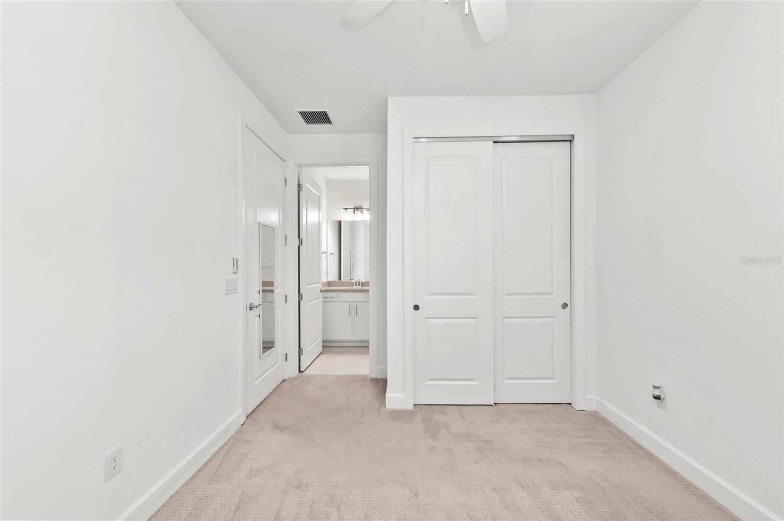 Image 42 of 72 For 9982 Beachwalk Drive