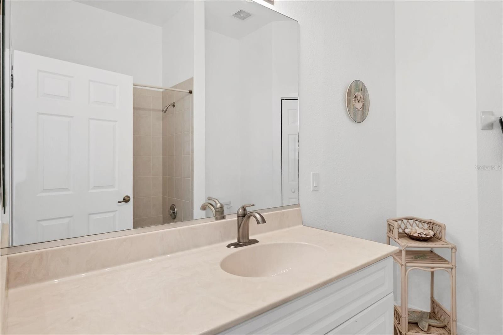 Image 25 of 43 For 1802 Triano Circle 1802