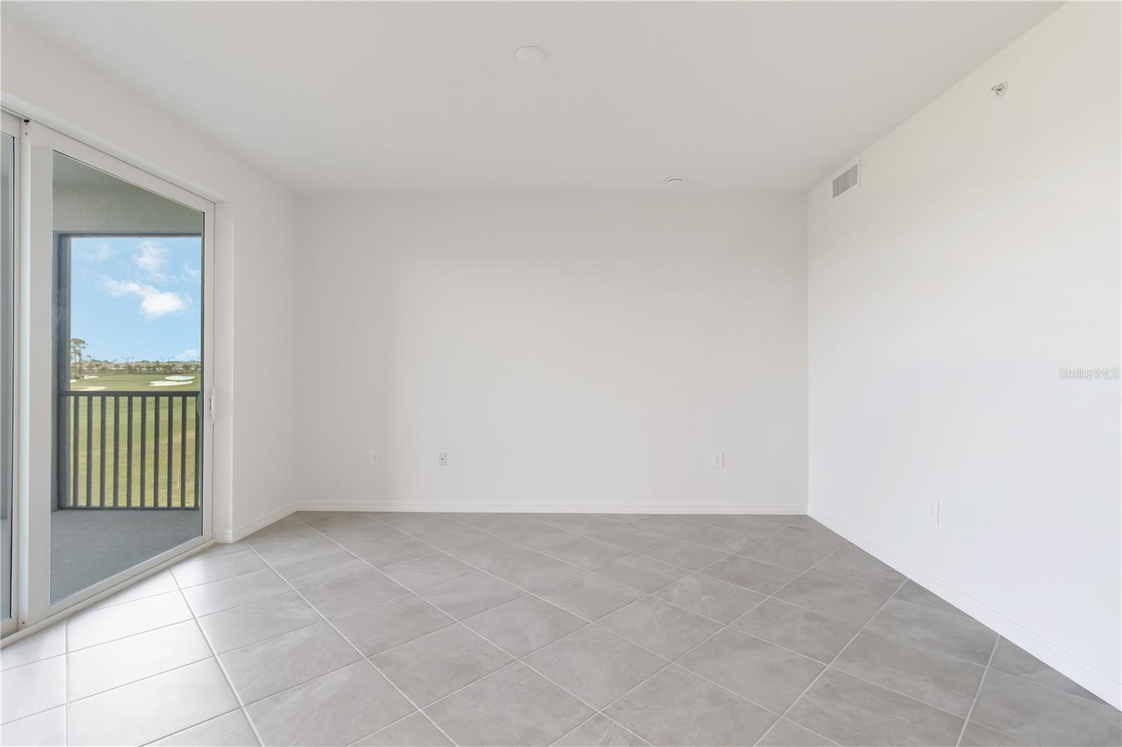 Image 11 of 32 For 17565 Opal Sand Drive 207