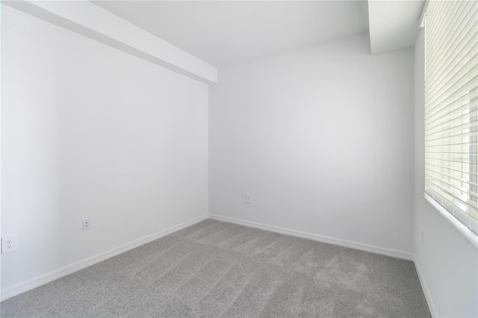 Image 13 of 32 For 17565 Opal Sand Drive 207