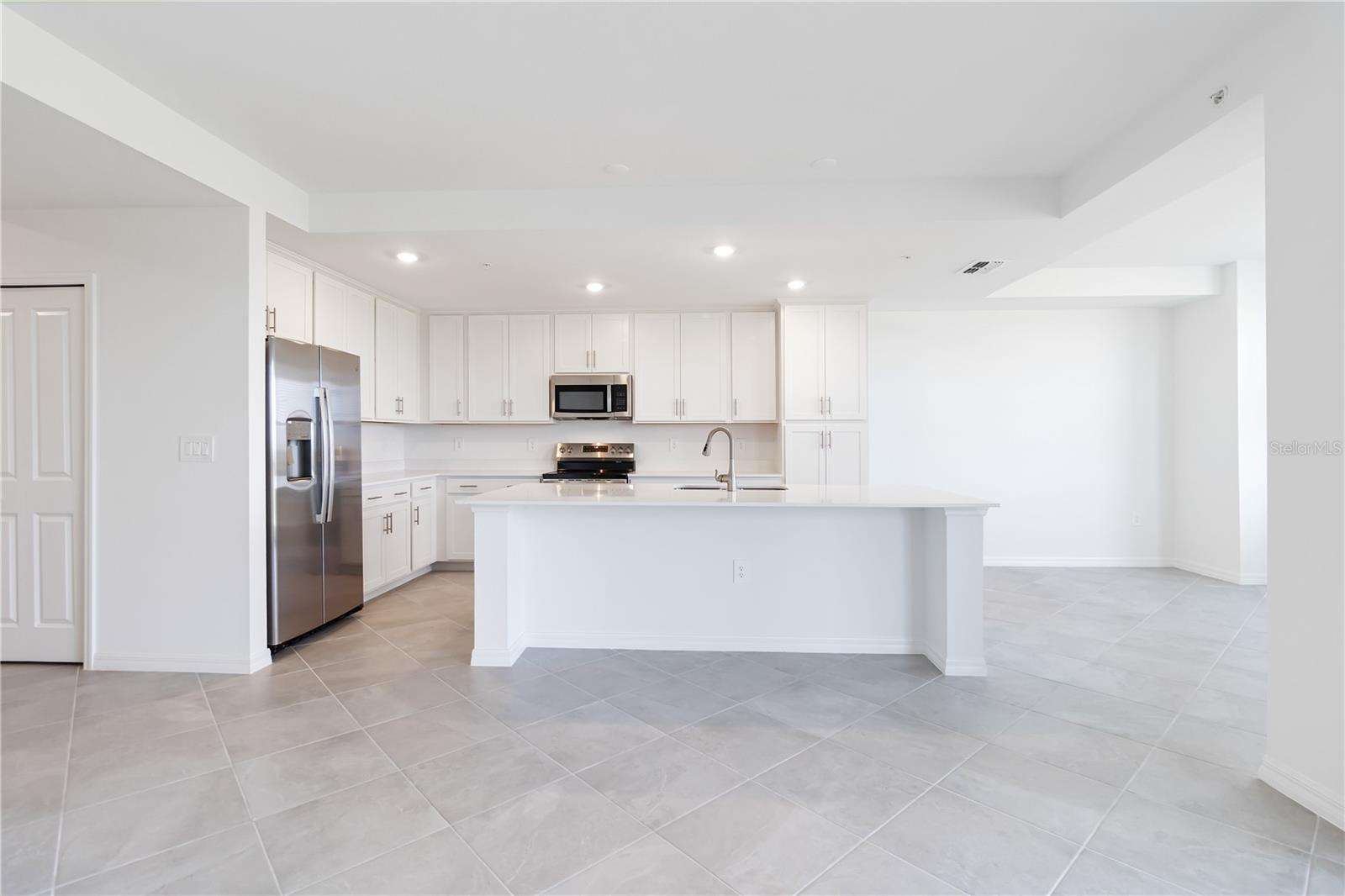 Image 2 of 32 For 17565 Opal Sand Drive 207