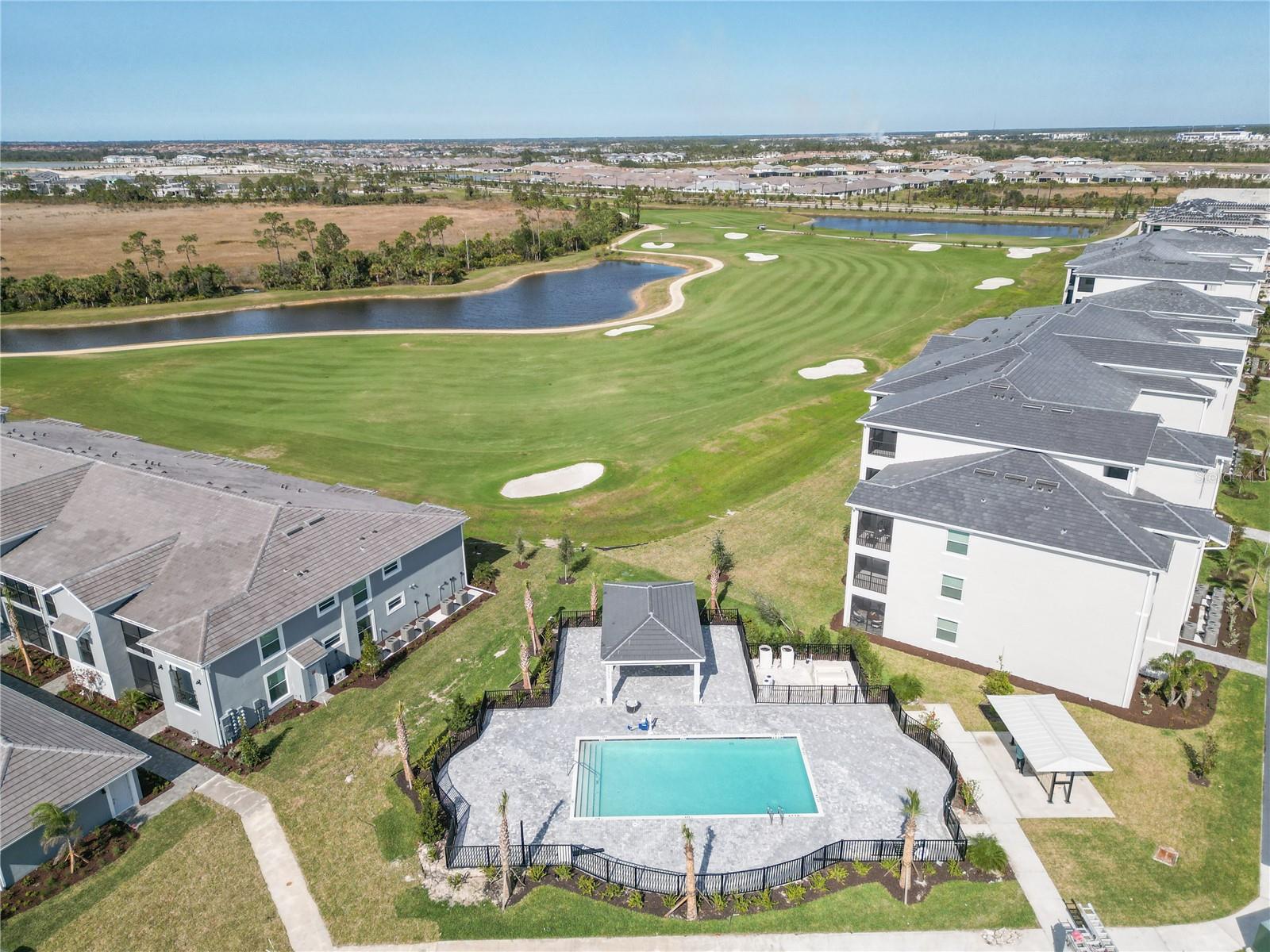 Image 24 of 32 For 17565 Opal Sand Drive 207