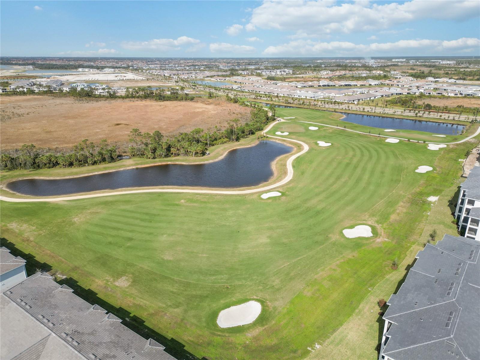 Image 26 of 32 For 17565 Opal Sand Drive 207