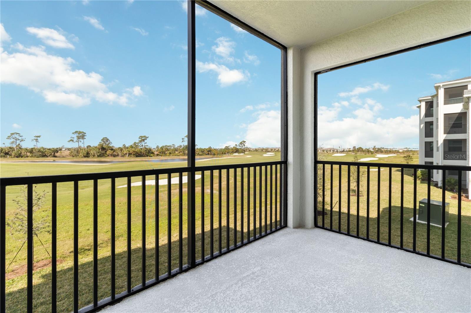 Image 6 of 32 For 17565 Opal Sand Drive 207