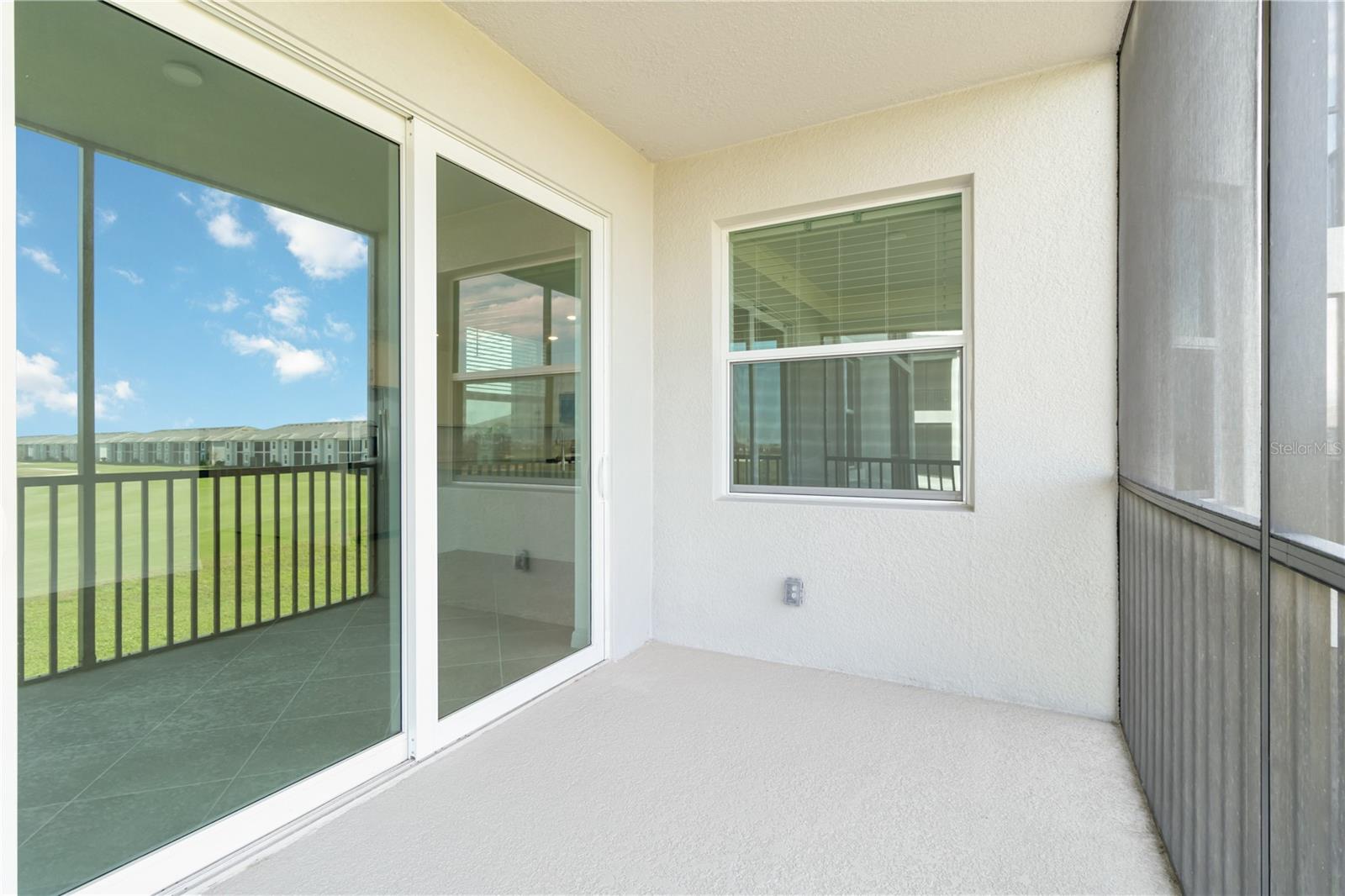 Image 7 of 32 For 17565 Opal Sand Drive 207