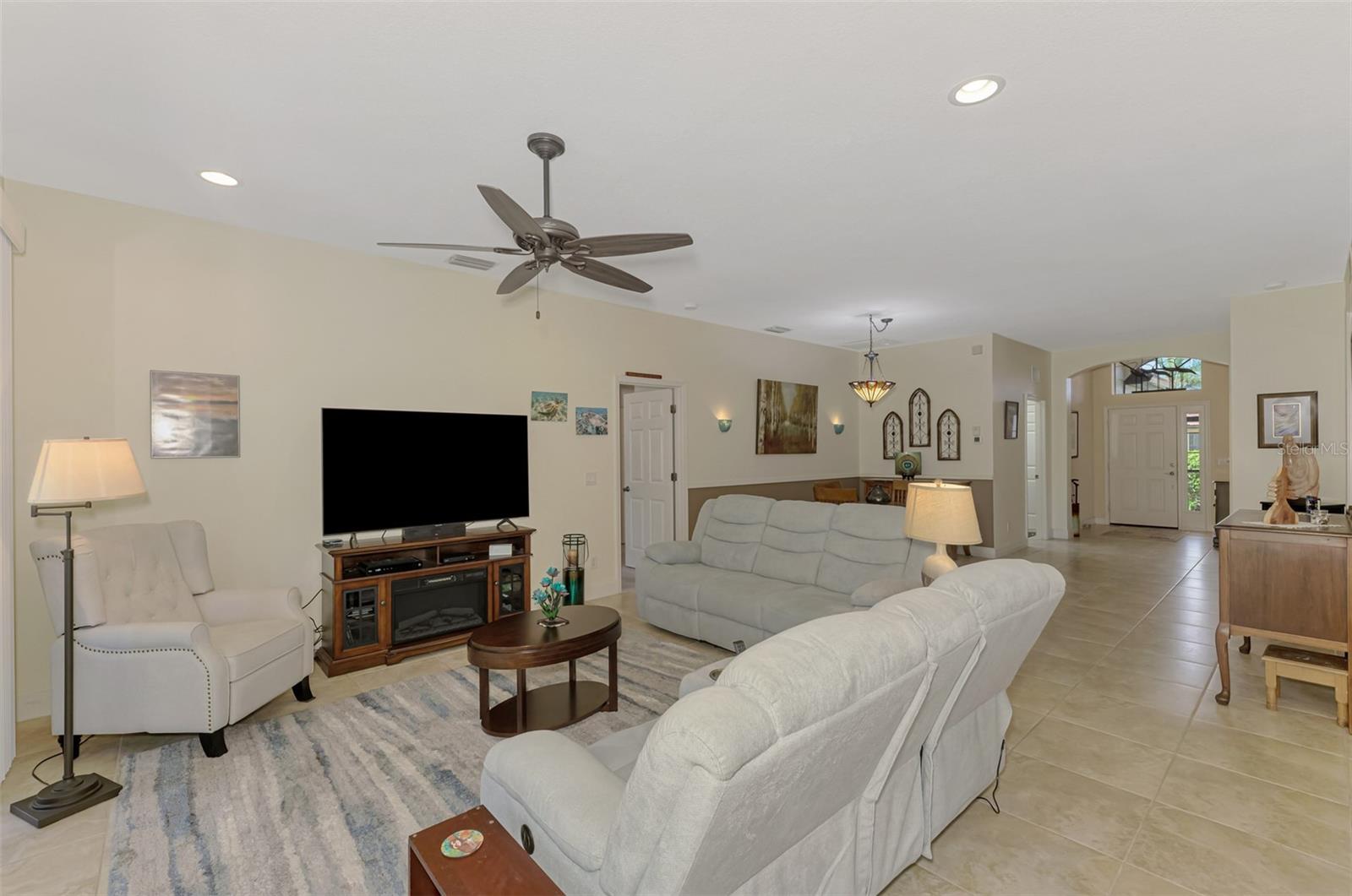 Image 15 of 76 For 20636 Capello Drive