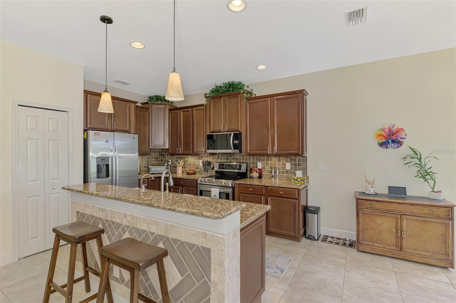 Image 18 of 76 For 20636 Capello Drive