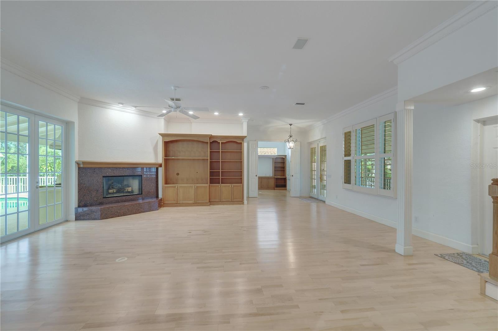Image 14 of 78 For 304 Tortuga Drive