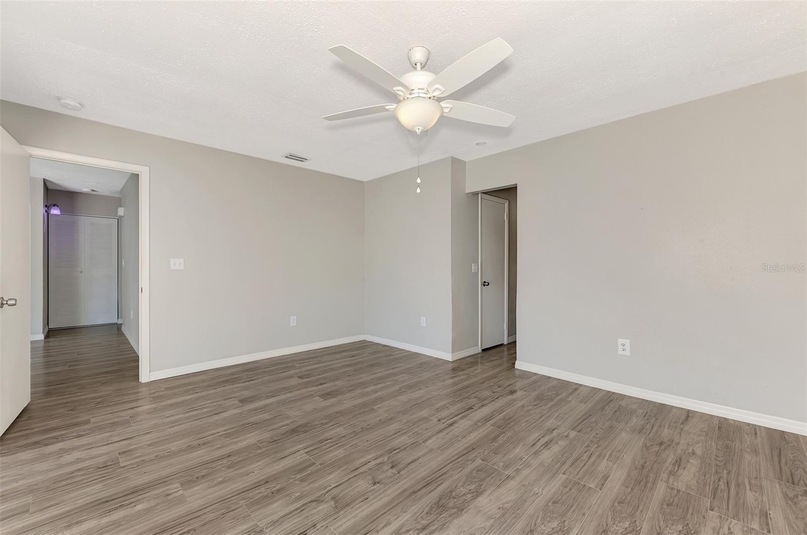 Image 25 of 39 For 8190 Porto Chico Avenue