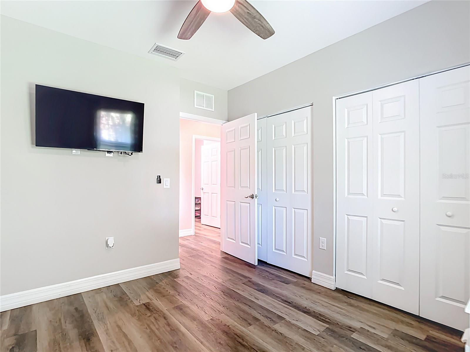 Image 21 of 34 For 5153 Pinson Drive
