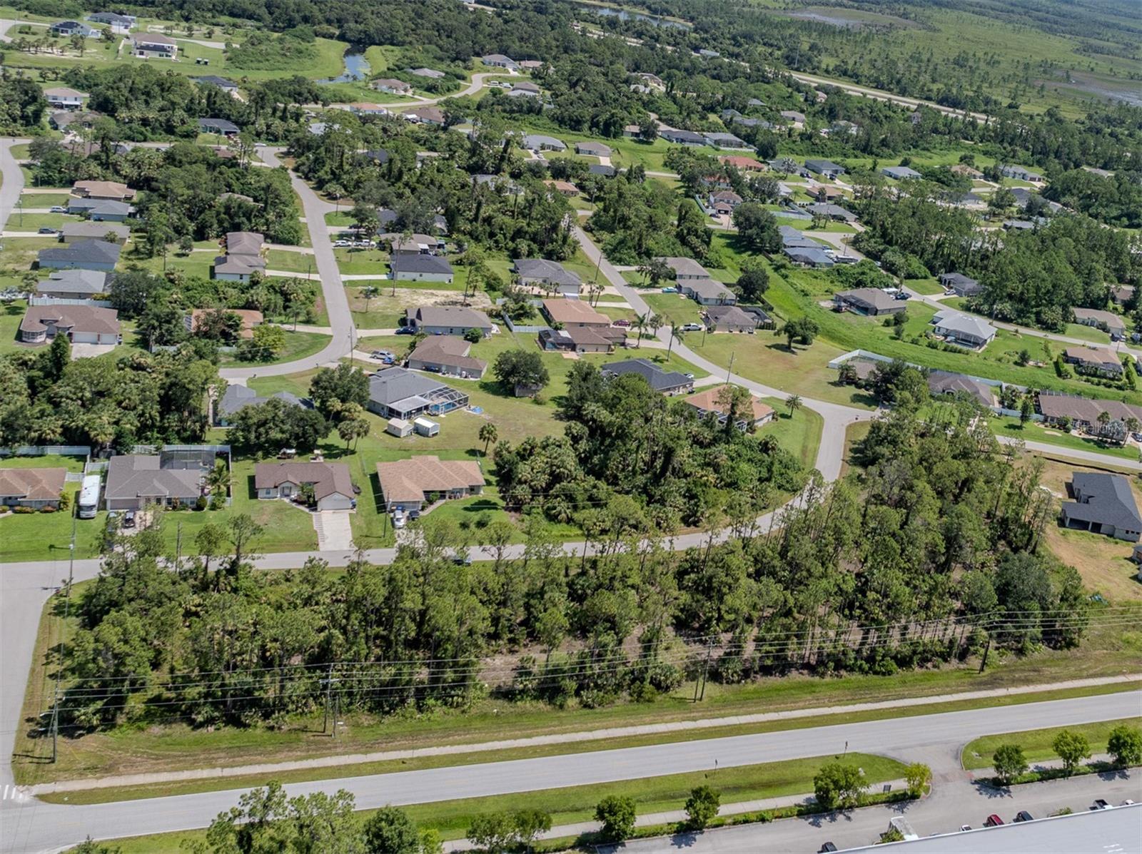 Image 5 of 8 For Magenta Avenue