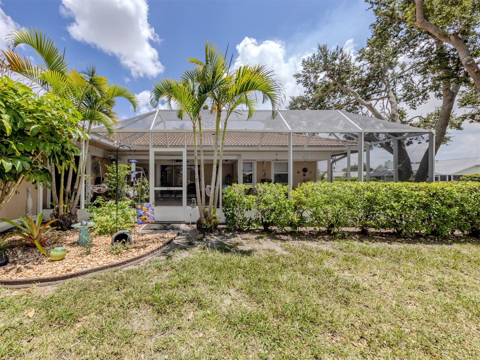 Image 27 of 63 For 1197 Willow Springs Drive