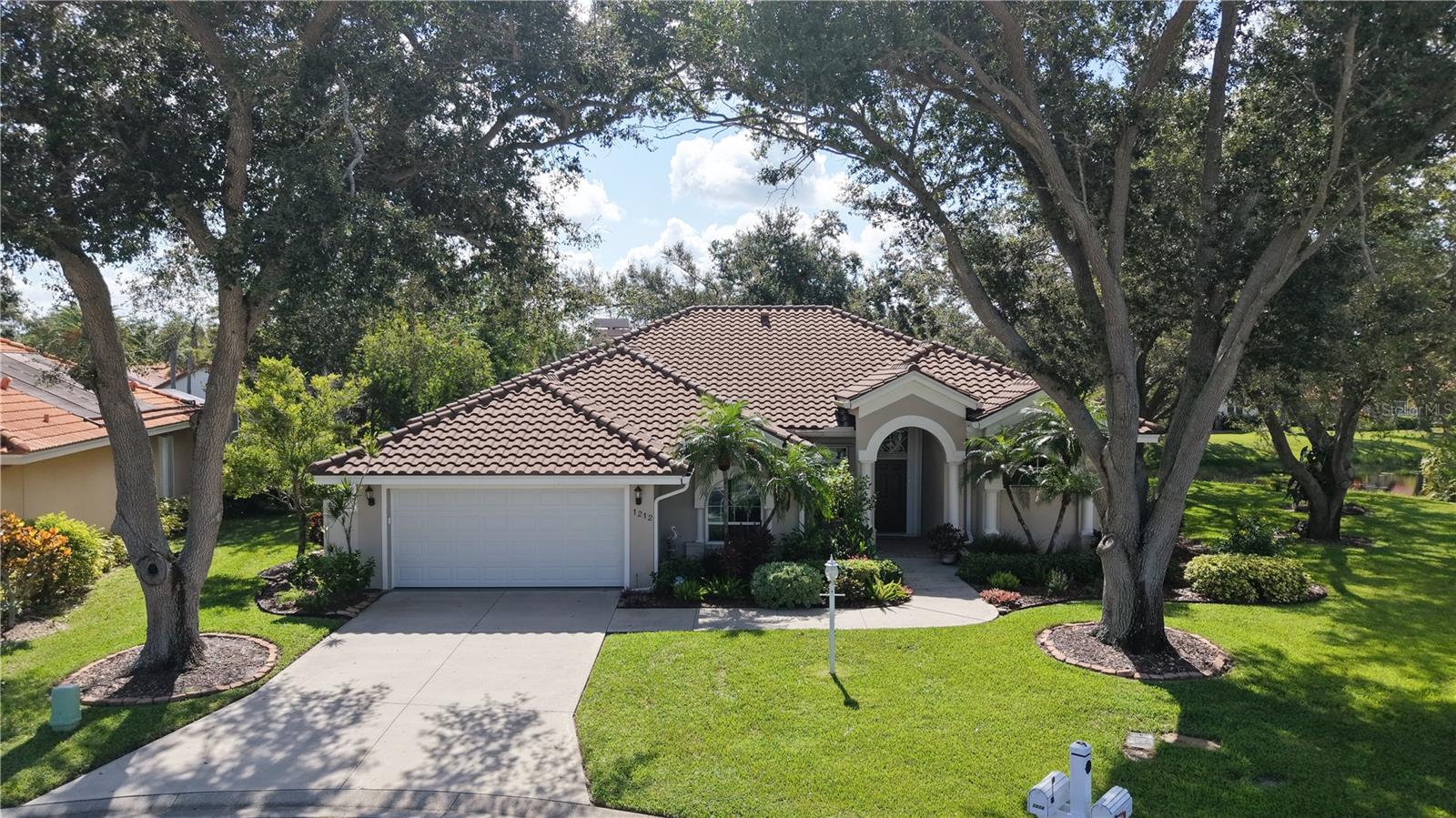 Details for 1212 Whitney Drive, VENICE, FL 34292