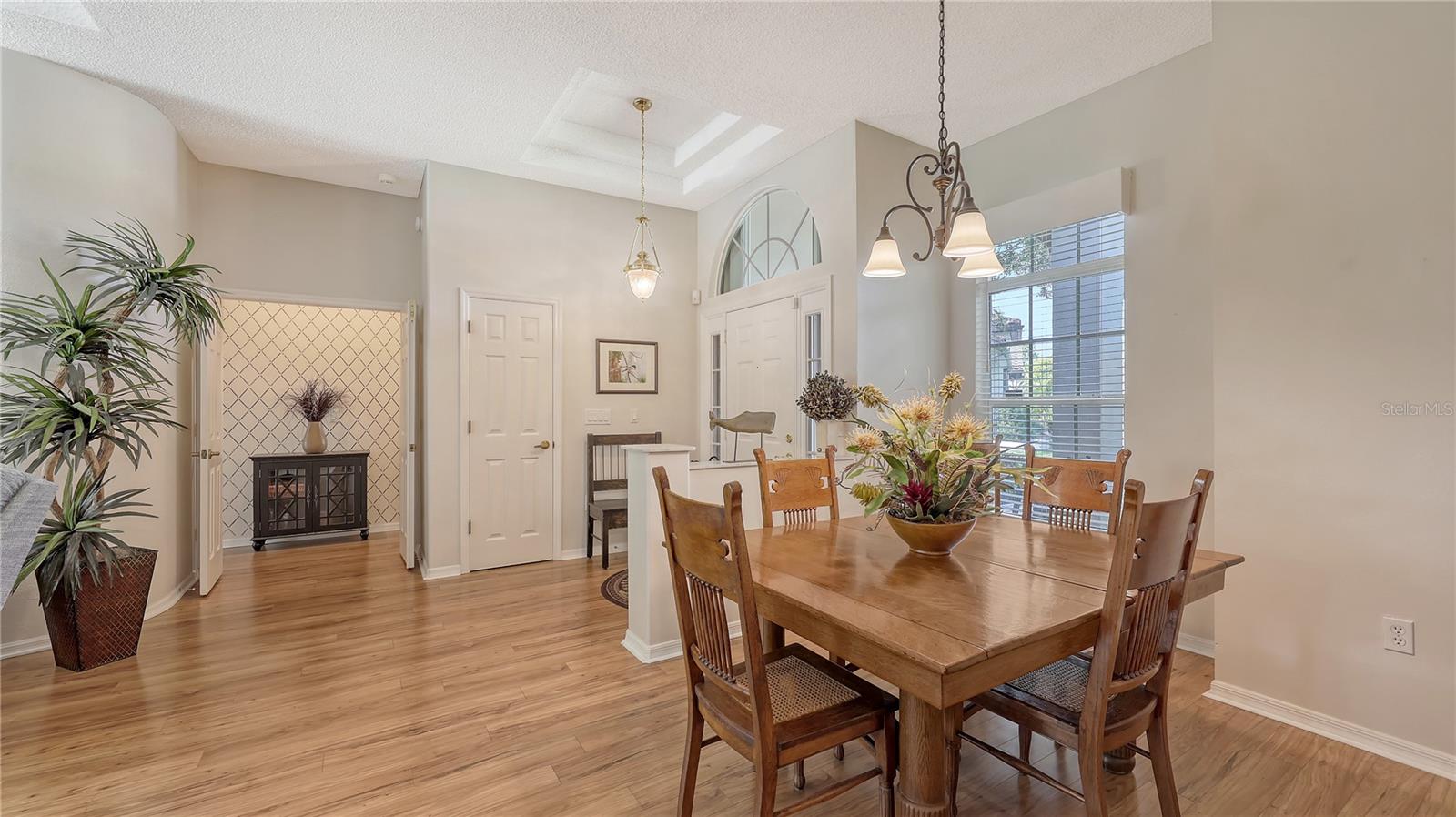 Image 9 of 59 For 1212 Whitney Drive