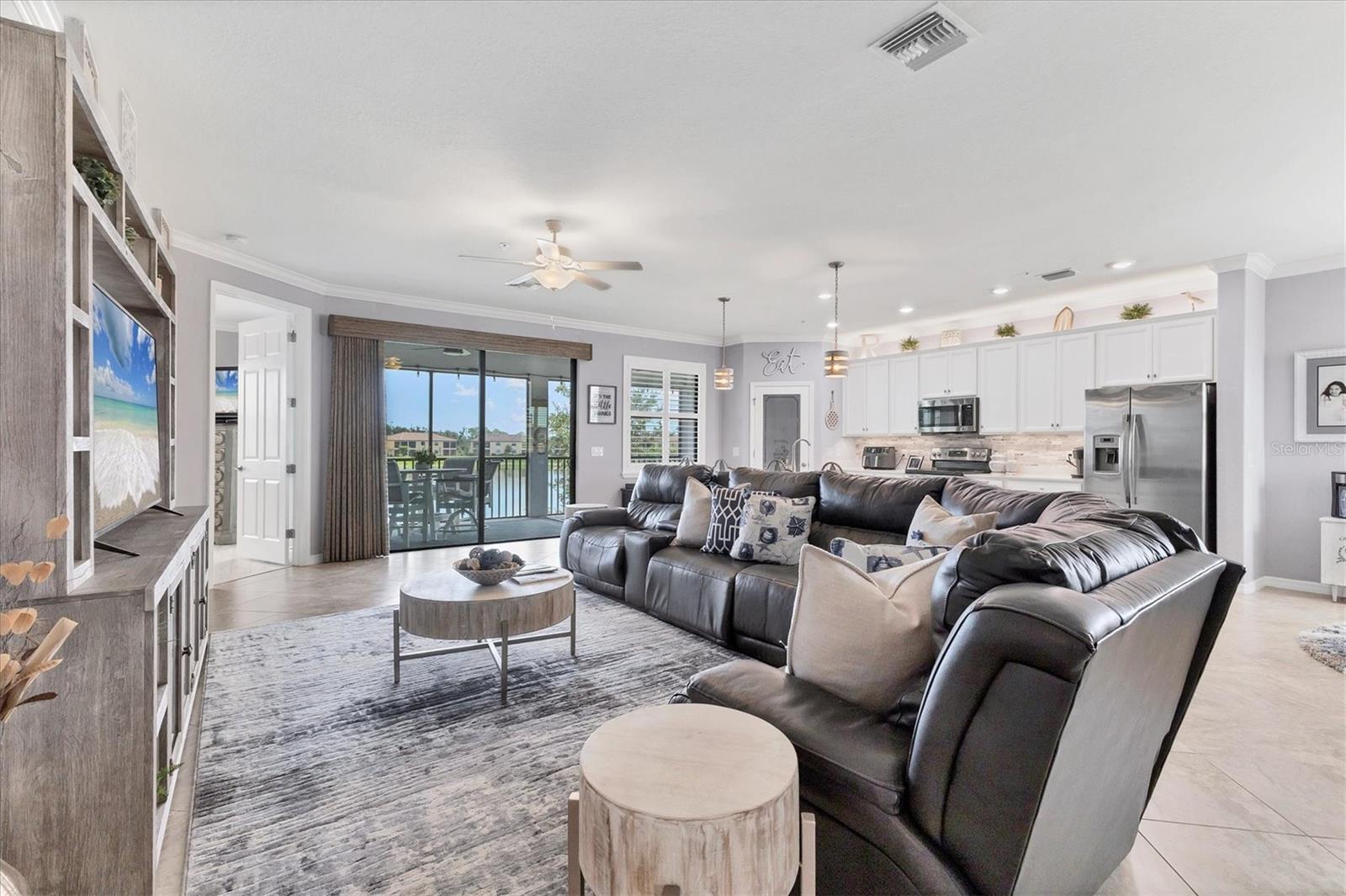Image 12 of 60 For 12565 Ghiberti Circle 202