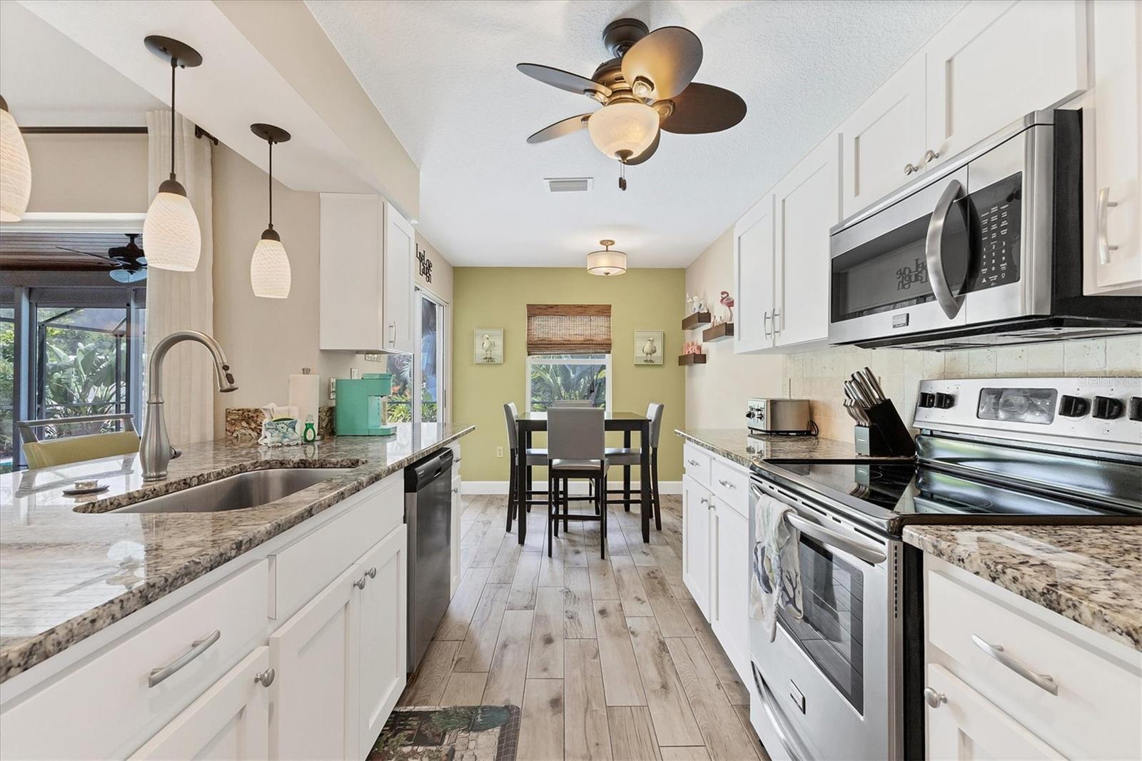 Image 15 of 40 For 9390 Heartwellville Avenue