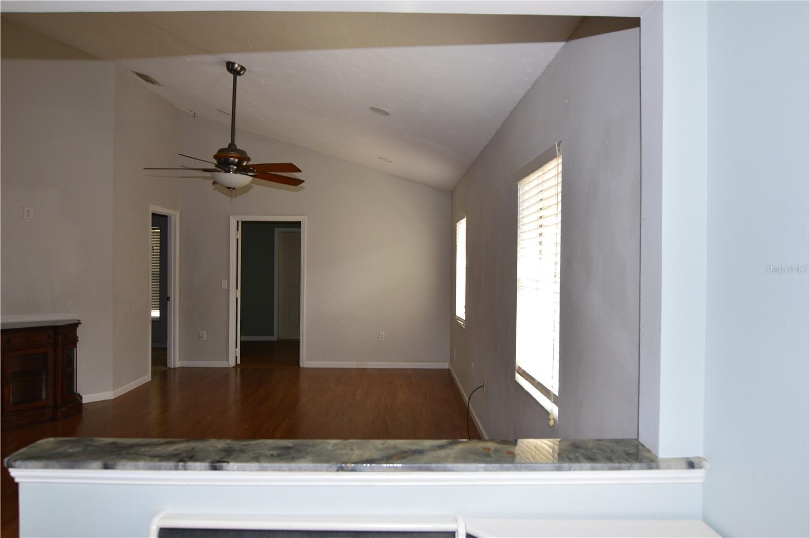 Image 22 of 31 For 1576 Fawnwood Circle