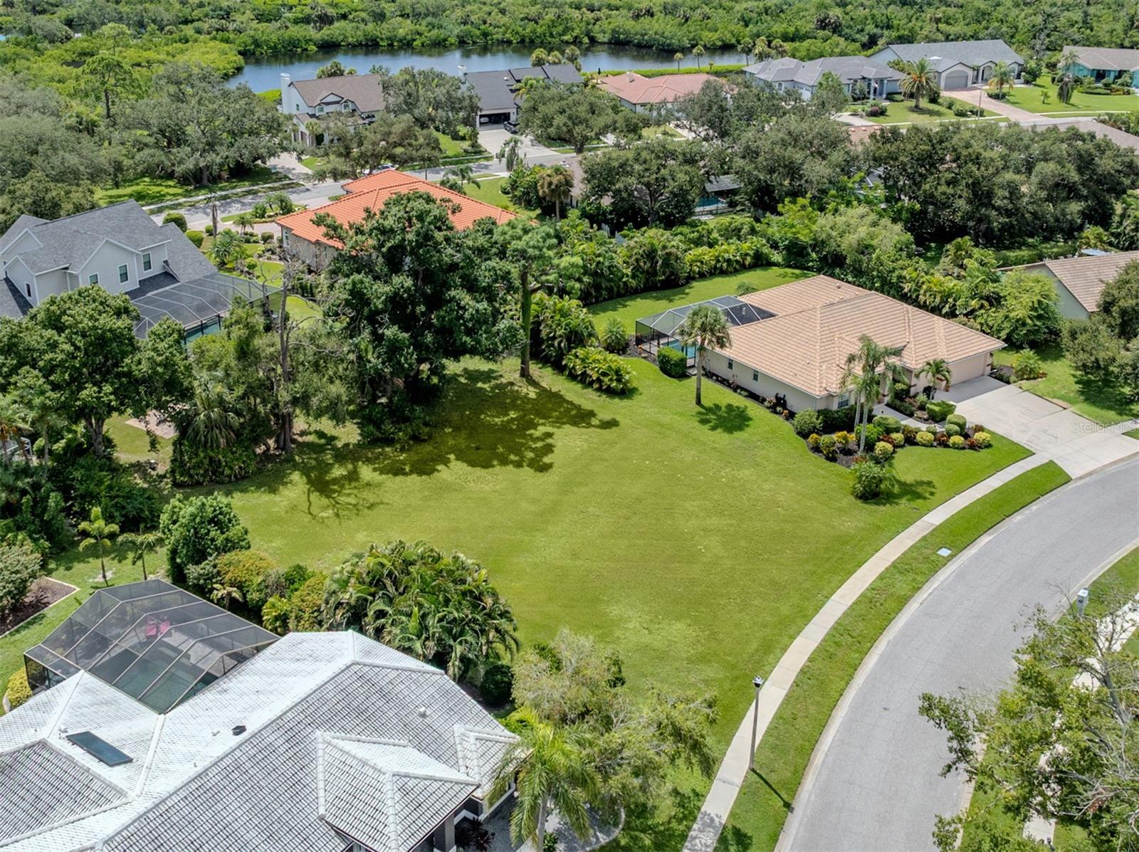 Image 9 of 30 For Sorrento Woods Boulevard