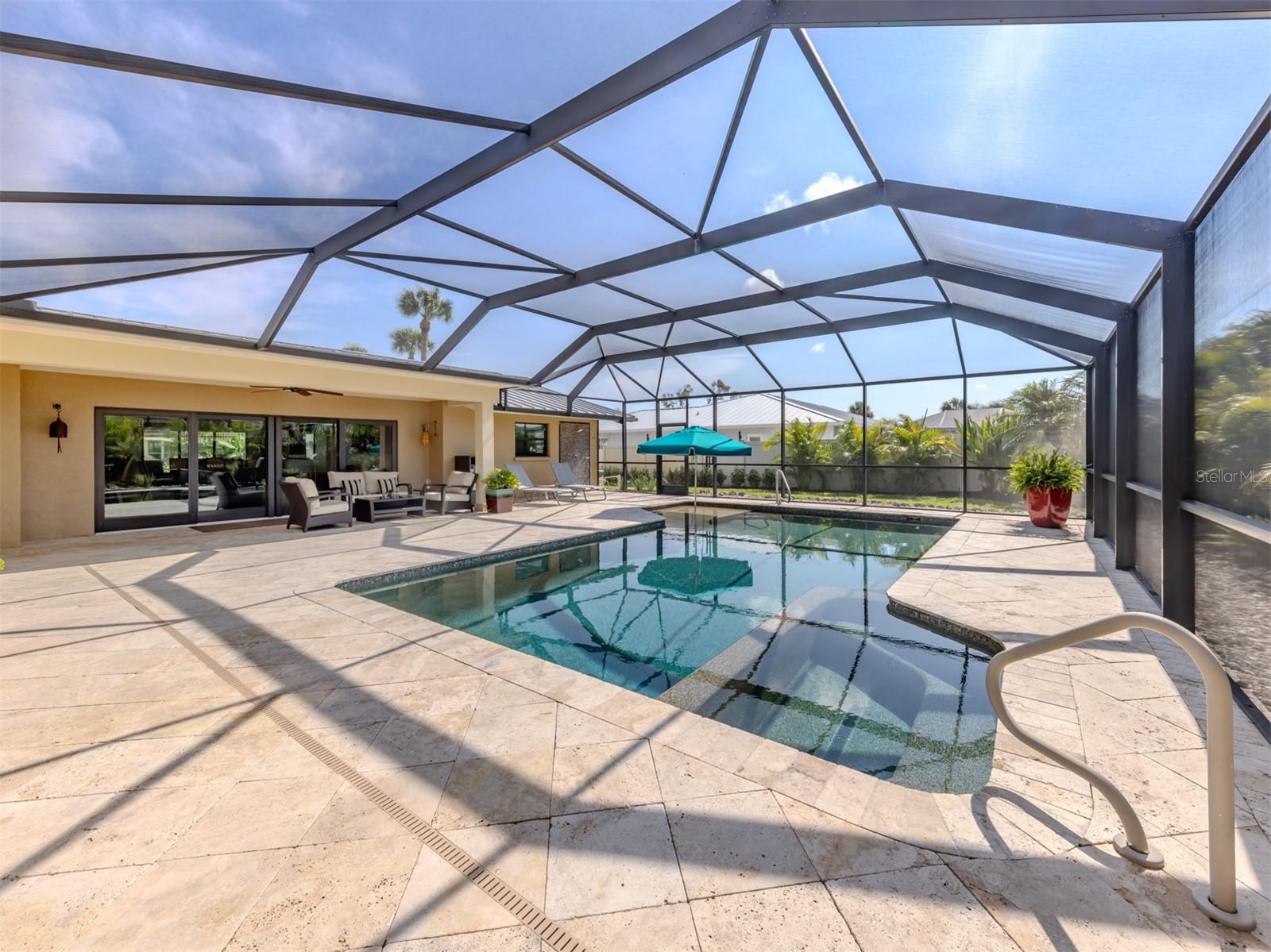 Image 33 of 61 For 515 Everglades Drive