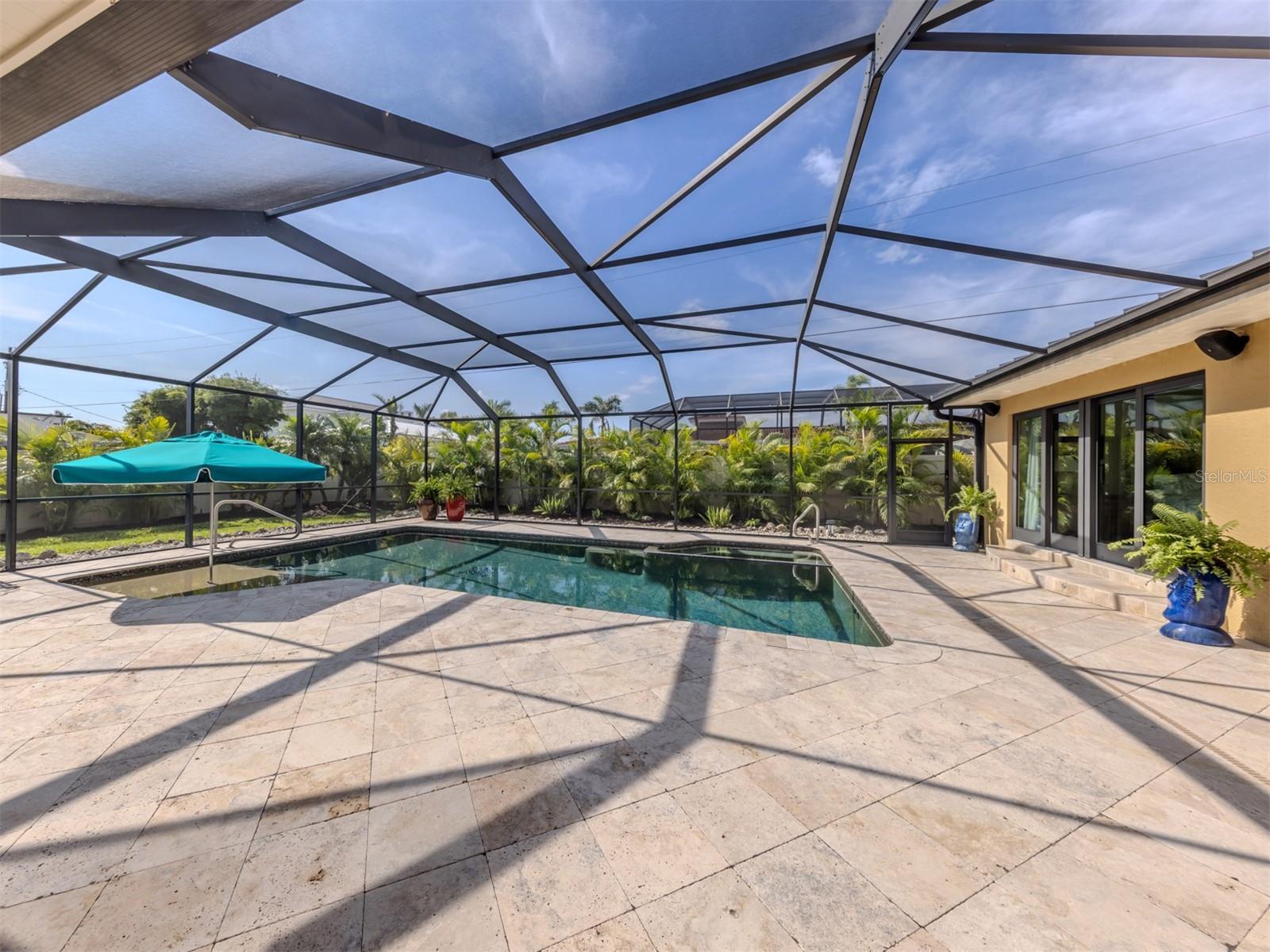 Image 39 of 61 For 515 Everglades Drive