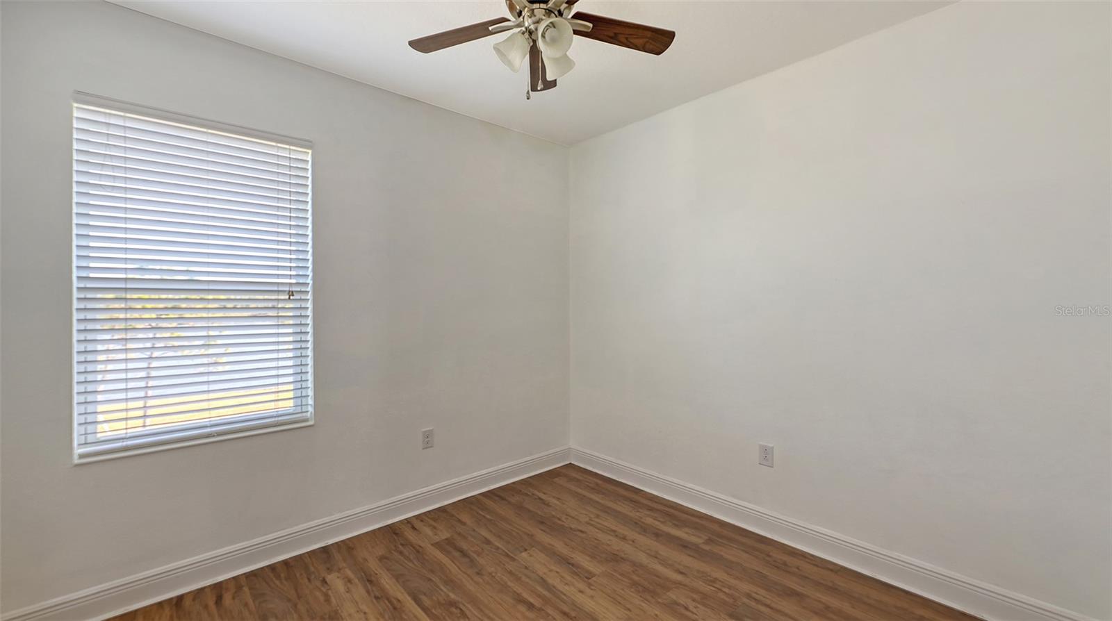 Image 41 of 98 For 12664 Sagewood Drive