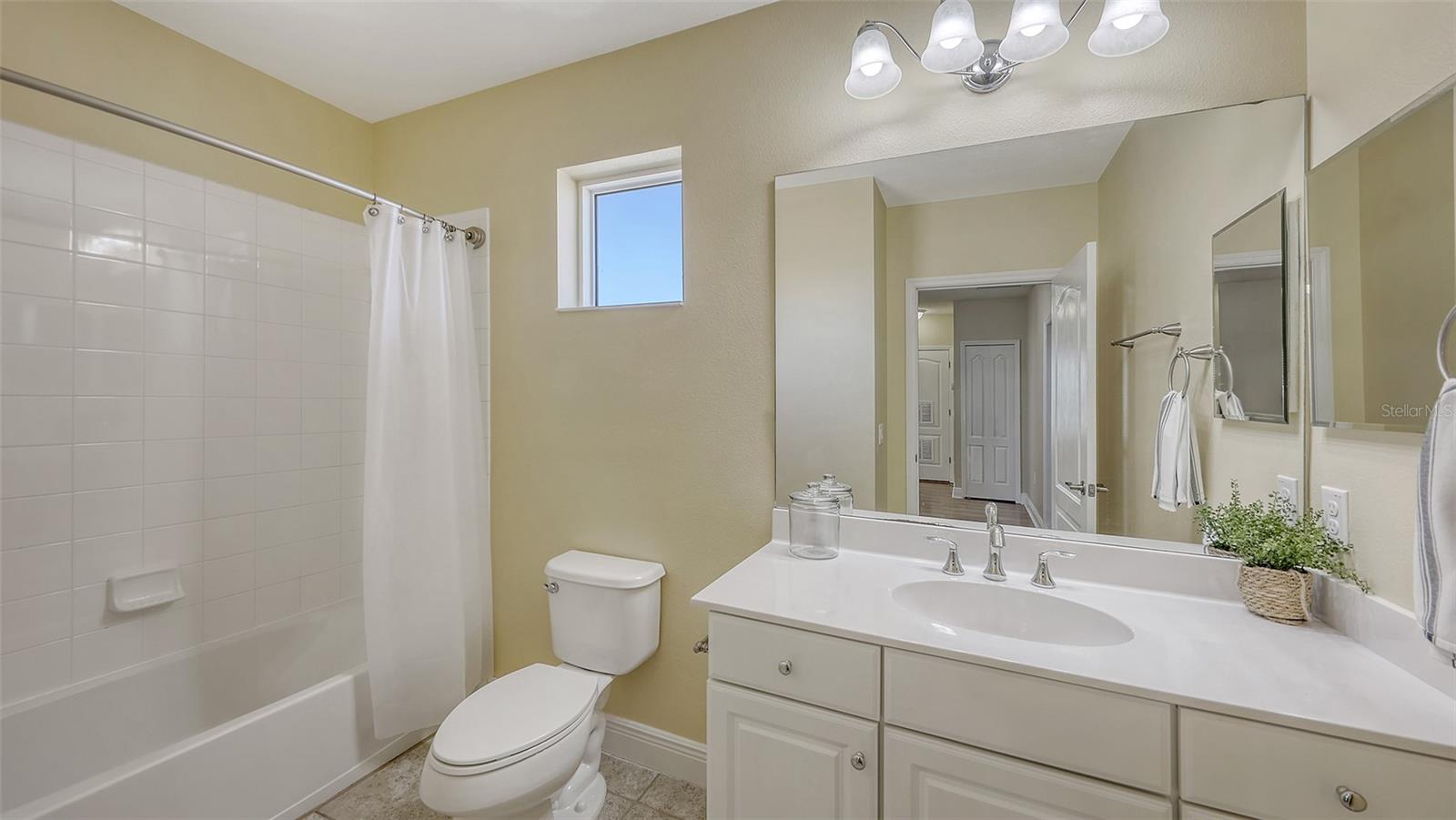 Image 44 of 98 For 12664 Sagewood Drive