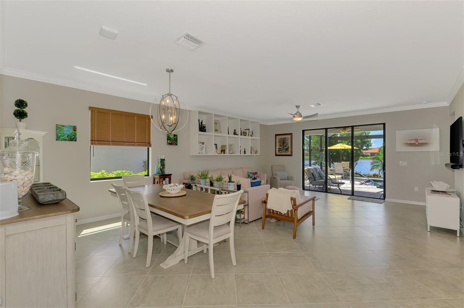 Image 14 of 84 For 9829 Hilltop Drive
