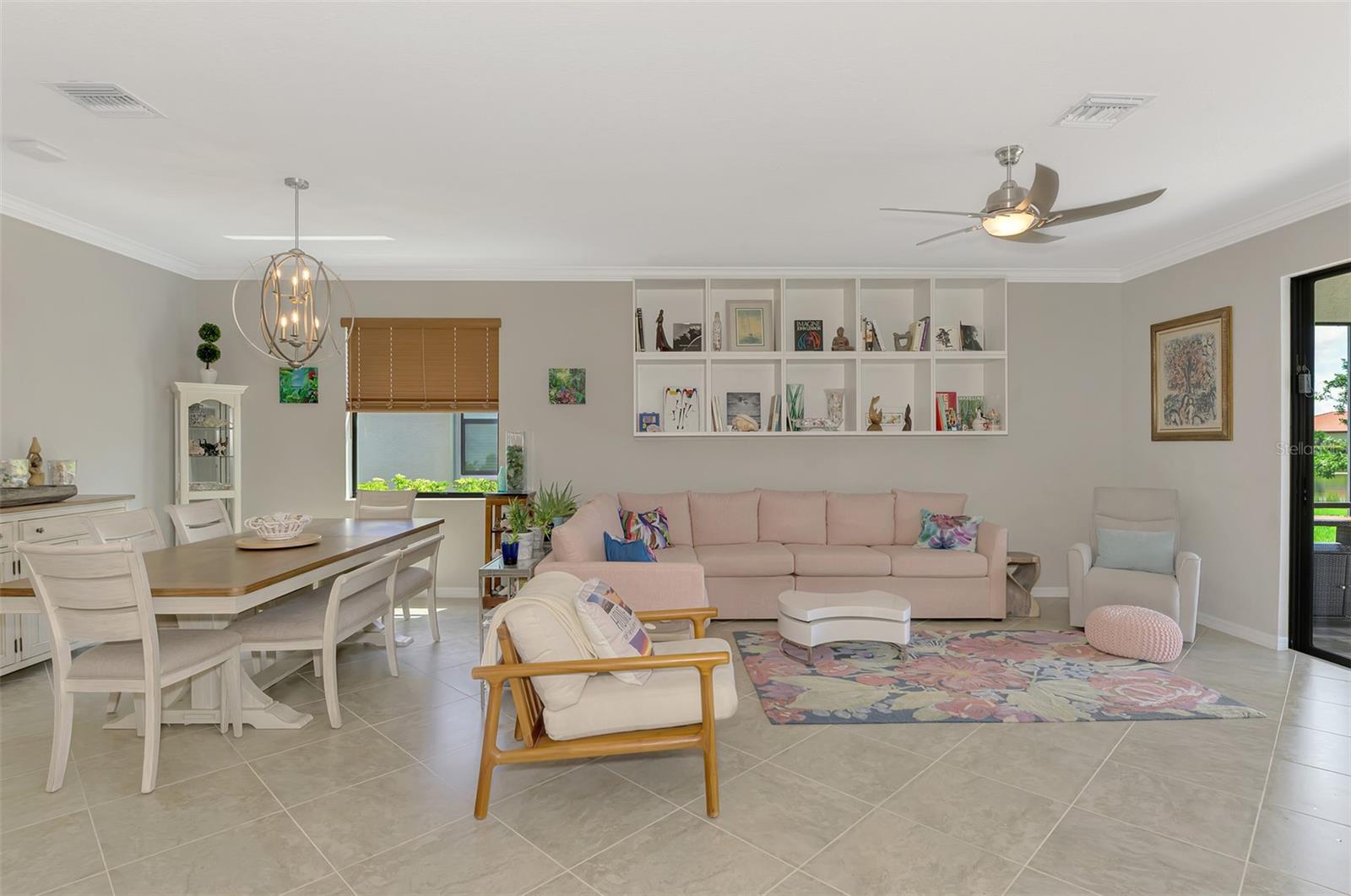 Image 21 of 84 For 9829 Hilltop Drive