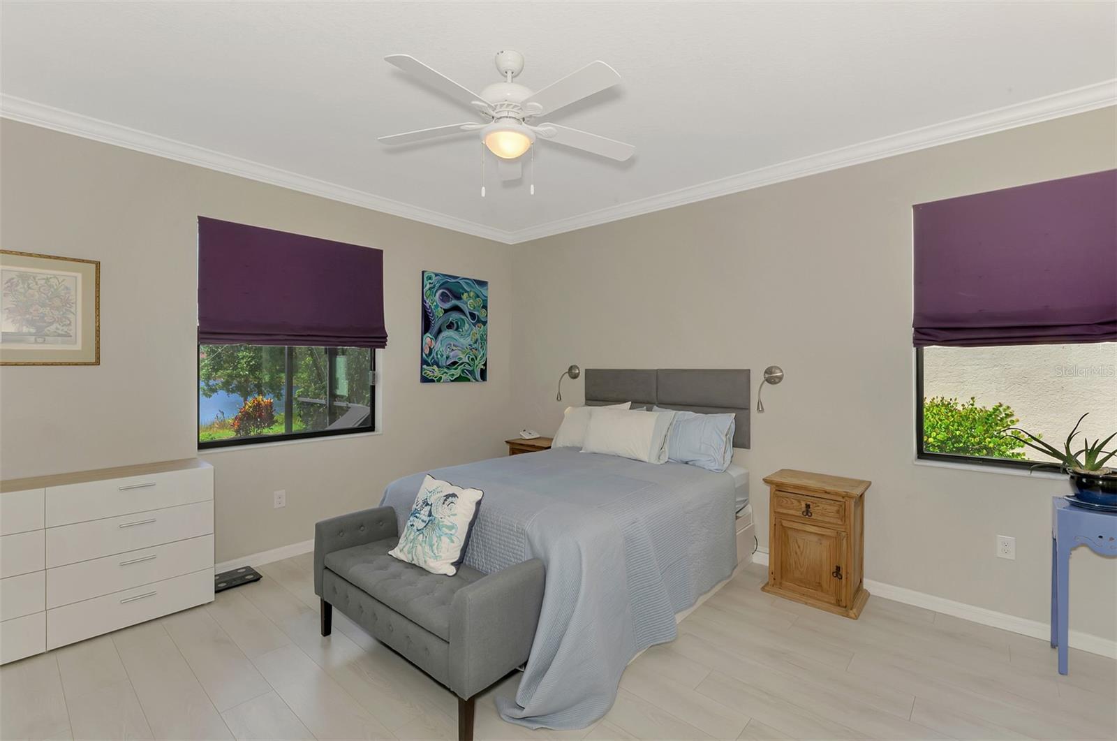 Image 29 of 84 For 9829 Hilltop Drive
